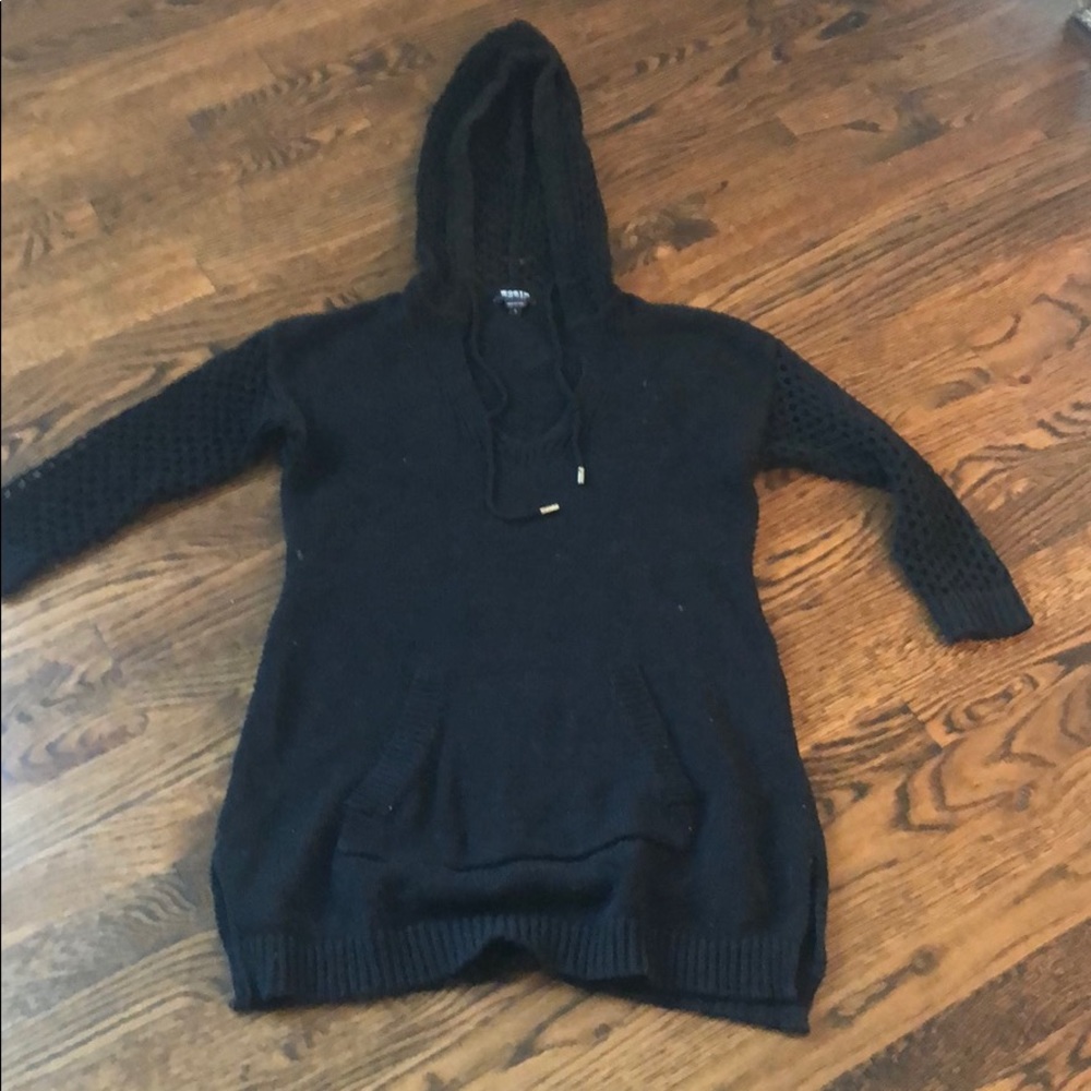 Woman’s sweater
